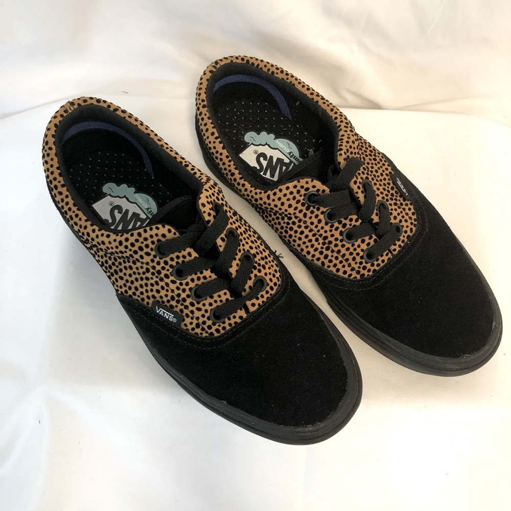 Vans-Era-Women-s-Cheetah-Print-Mixed-Media-Low-Top-Sneakers-Black, 7.5